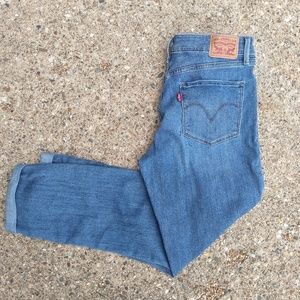 Blue Levi jeans 💙